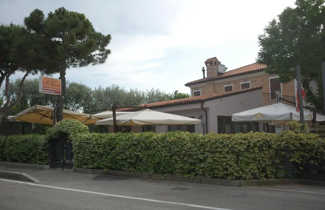 Hotel Villa Robinia-1